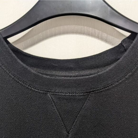 PEACE Collective | Home is Canada Crewneck - Picture 5 of 9